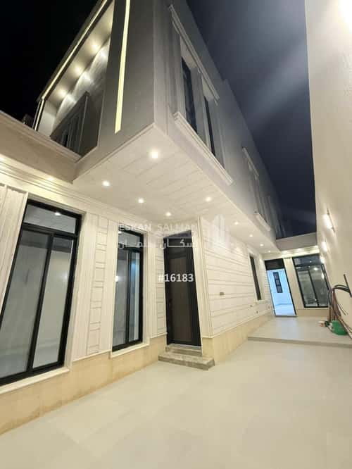 9 bedroom apartment in Al Janadriyah 4