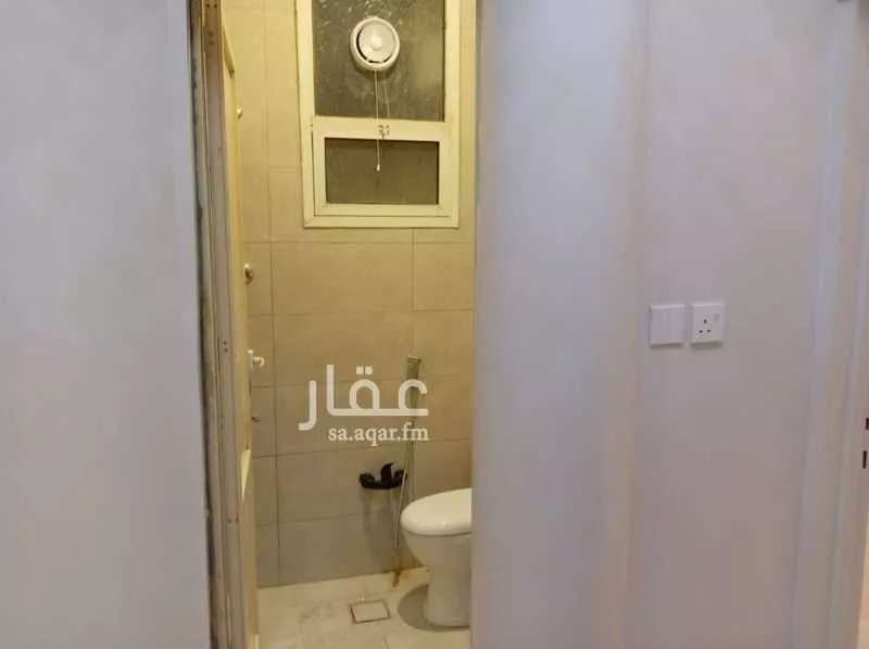 8 bedroom villa in Al Maizilah, Riyadh 17