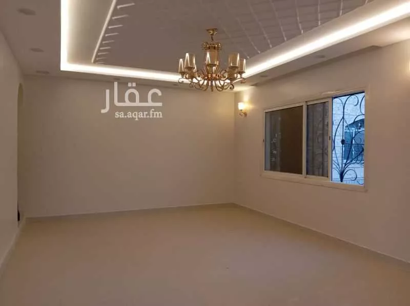 8 bedroom villa in Al Maizilah, Riyadh 22