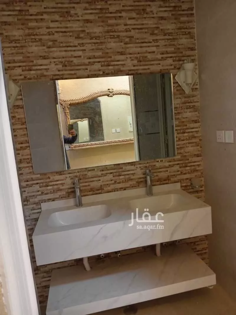8 bedroom villa in Al Maizilah, Riyadh 5