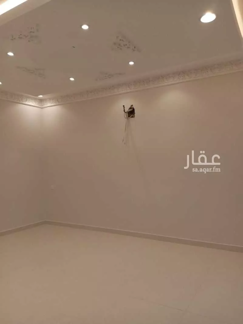 8 bedroom villa in Al Maizilah, Riyadh 6