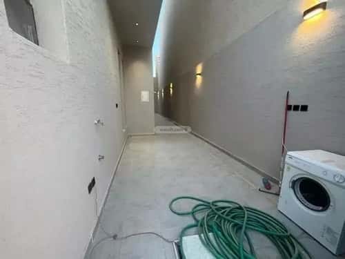 5 bedroom villa in Dhahrat Laban 3