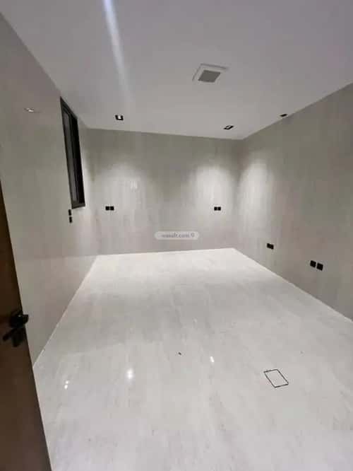 6 bedroom villa in Al Uraija Al Gharbi 14