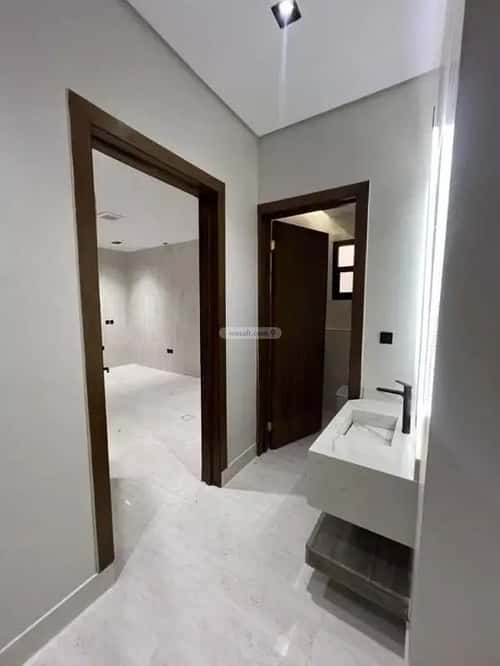6 bedroom villa in Al Uraija Al Gharbi 11