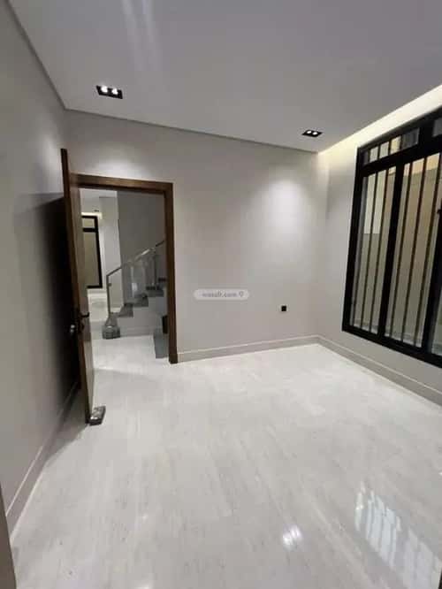 6 bedroom villa in Al Uraija Al Gharbi 18