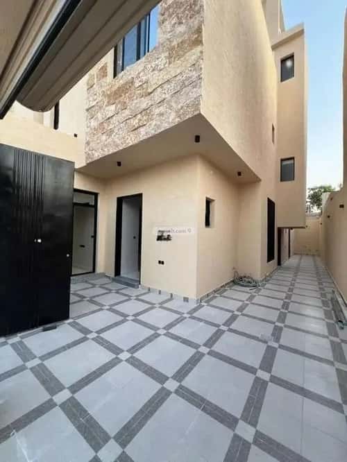 6 bedroom villa in Al Uraija Al Gharbi 3