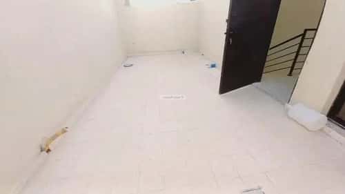 فيلا 5 غرف في عكاظ 12