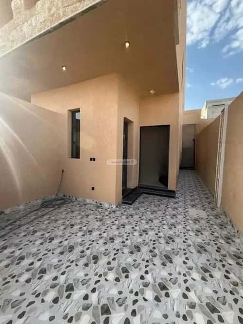 3 bedroom floor in Tuwaiq 10