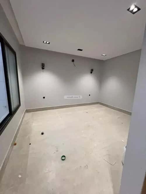 5 bedroom villa in Okaz 1