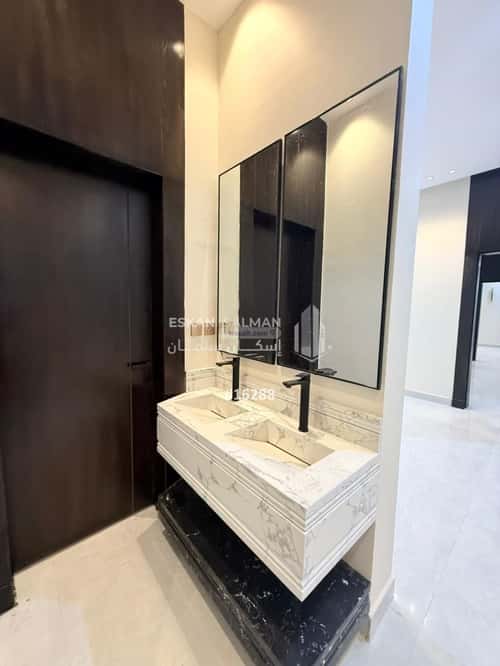 9 bedroom apartment in Al Janadriyah 2