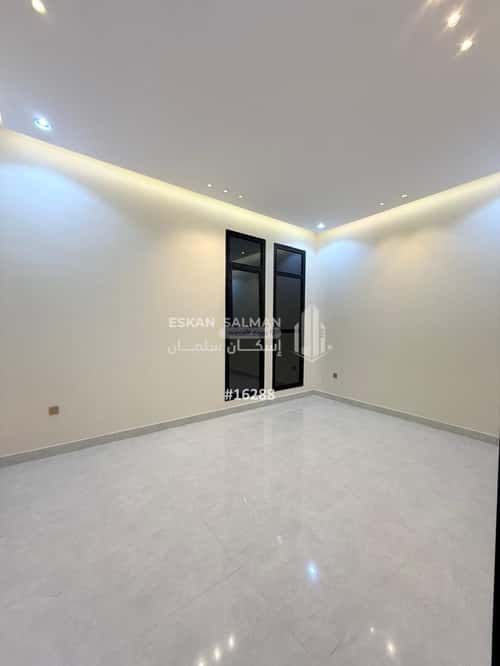 9 bedroom apartment in Al Janadriyah 5
