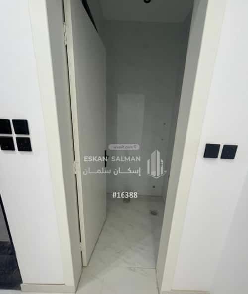 5 bedroom floor in Al Rimal 1