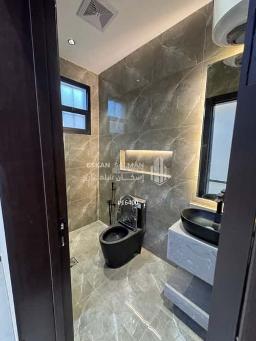 شقة 5 غرف في الندوة، الرياض 12