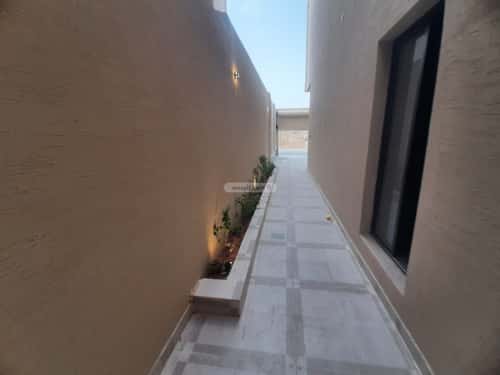 4 bedroom floor in Tuwaiq 3