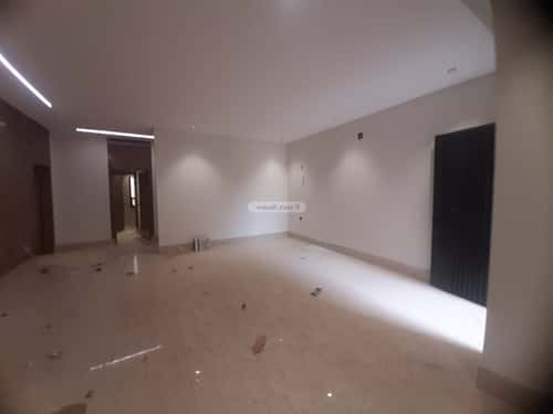 4 bedroom floor in Tuwaiq 7