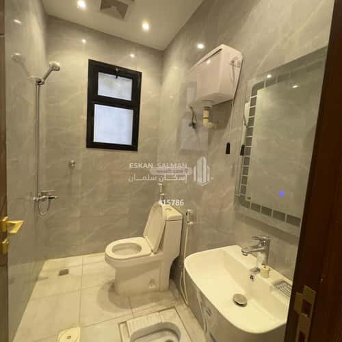 5 bedroom floor in Uhud 1