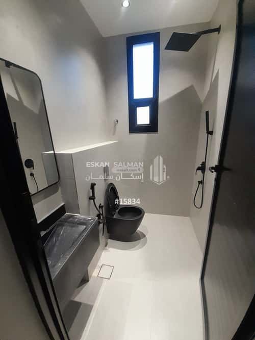 5 bedroom floor in Al Janadriyah 4