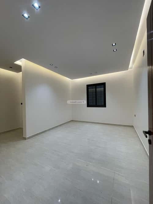 5 bedroom floor in Al Janadriyah 2