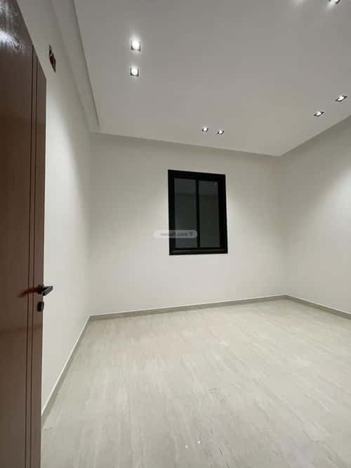 5 bedroom floor in Al Janadriyah 2