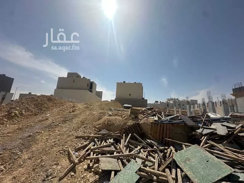 810 sqm land in Al Qairawan 2