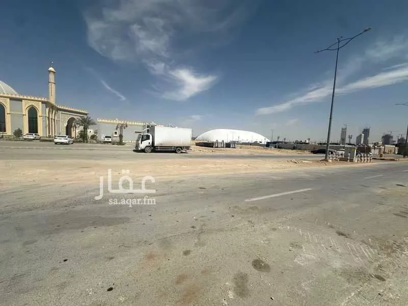 810 sqm land in Al Qairawan 6