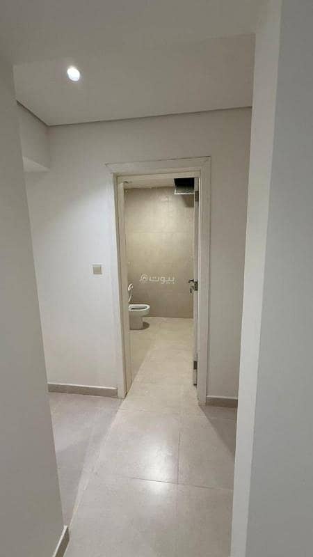 5 bedroom villa in King Khalid International Airport, Riyadh 3