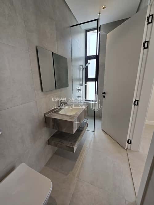 5 bedroom apartment in At Taawon 4