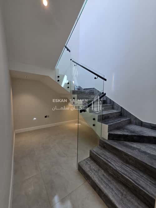 5 bedroom apartment in At Taawon 7