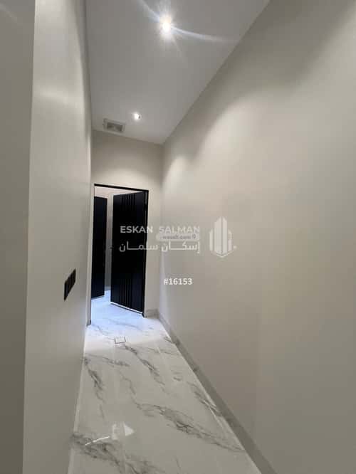 فيلا 8 غرف في الجنادرية 5