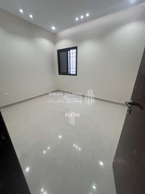 8 bedroom villa in Al Janadriyah 5