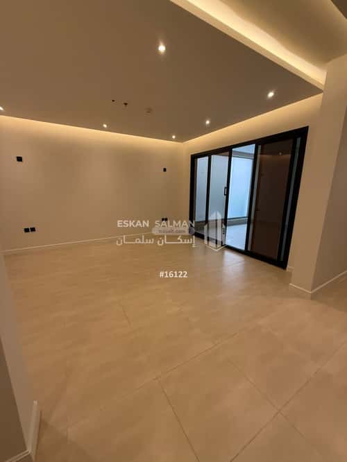 4 bedroom apartment in Al Malqa 7