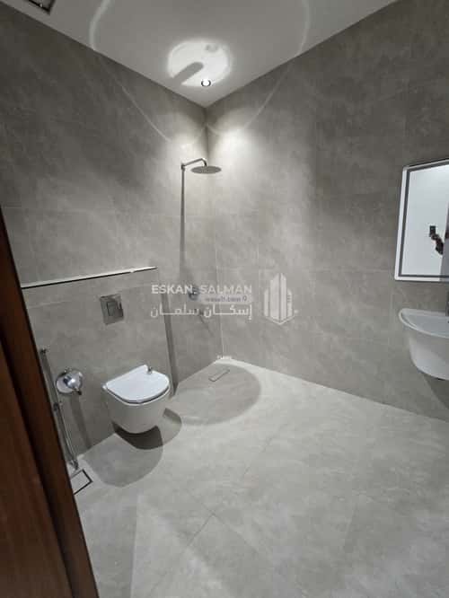 8 bedroom villa in King Faisal 2