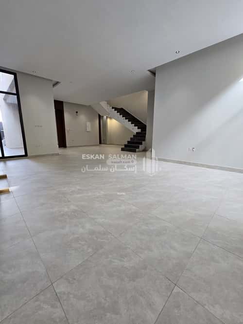 8 bedroom villa in King Faisal 5