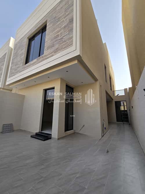 8 bedroom villa in King Faisal 4