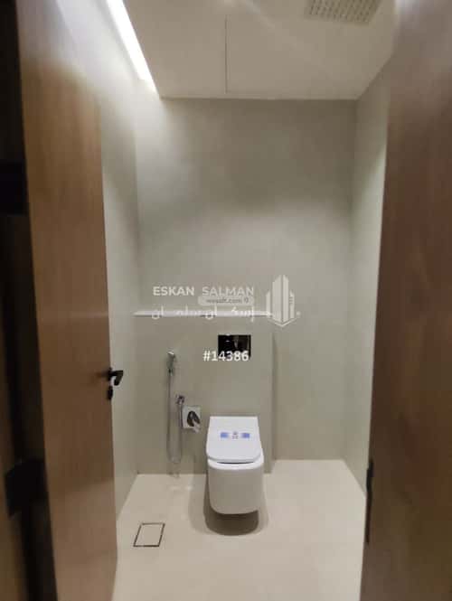 4 bedroom apartment in Dhahrat Laban 5