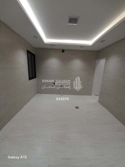 6 bedroom floor in Al Janadriyah 5