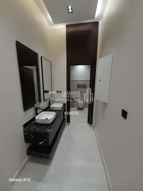 6 bedroom floor in Al Janadriyah 6
