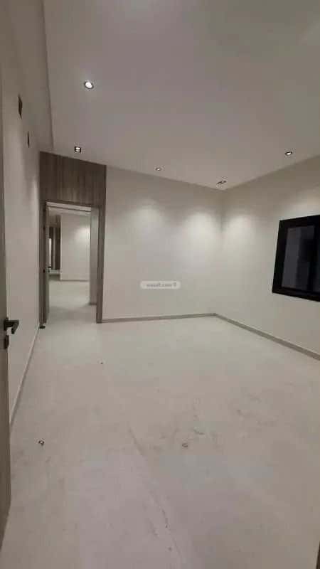 4 bedroom floor in Okaz 13