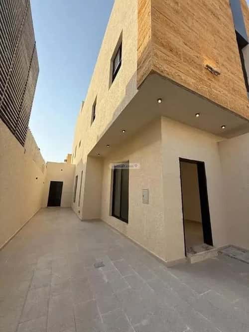 4 bedroom apartment in As Suwaidi 10