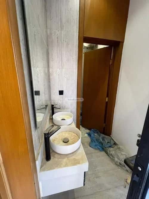 5 bedroom villa in Tuwaiq 1