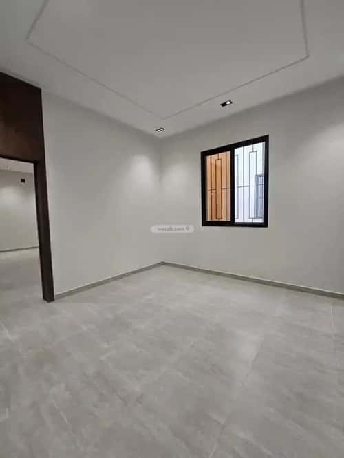 3 bedroom floor in Tuwaiq 10