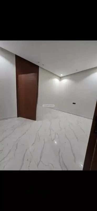 4 bedroom floor in Okaz 2