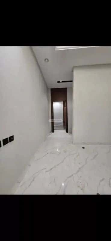 4 bedroom floor in Okaz 5