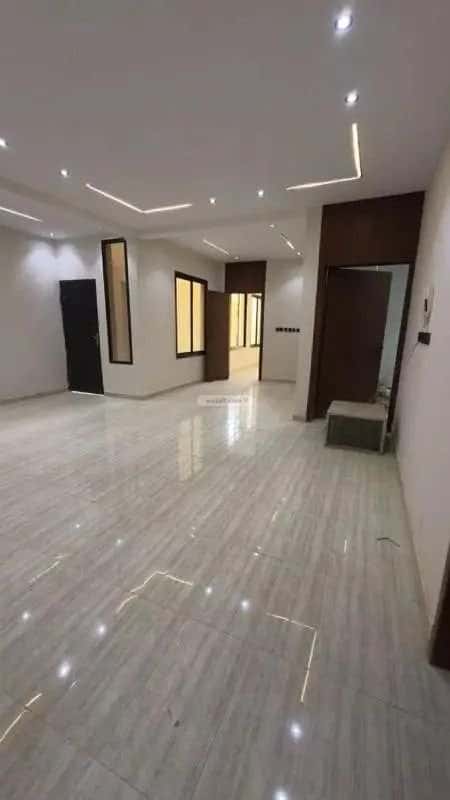 3 bedroom floor in Tuwaiq 3