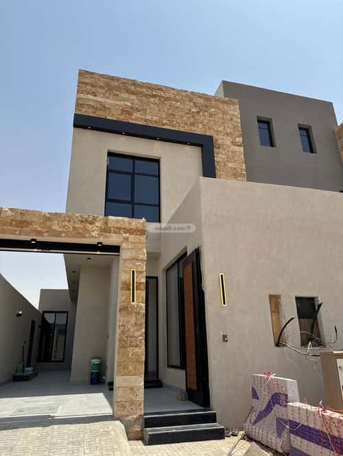 4 bedroom floor in Al Janadriyah 11