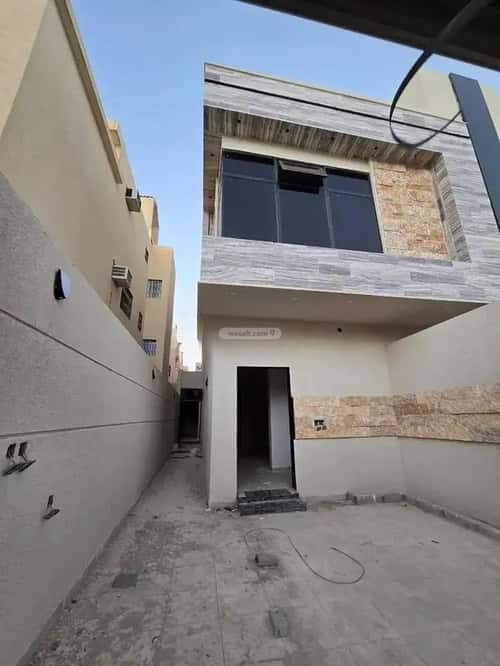 3 bedroom floor in Tuwaiq 4