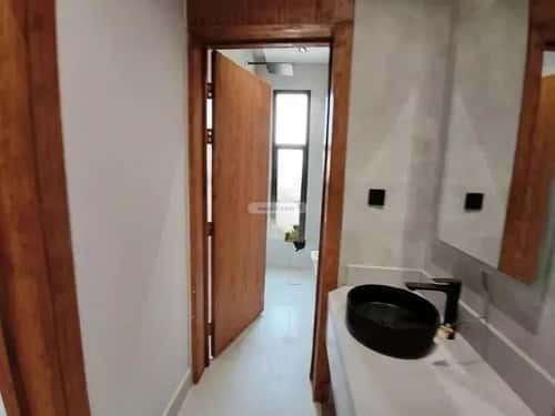 4 bedroom floor in Tuwaiq 2