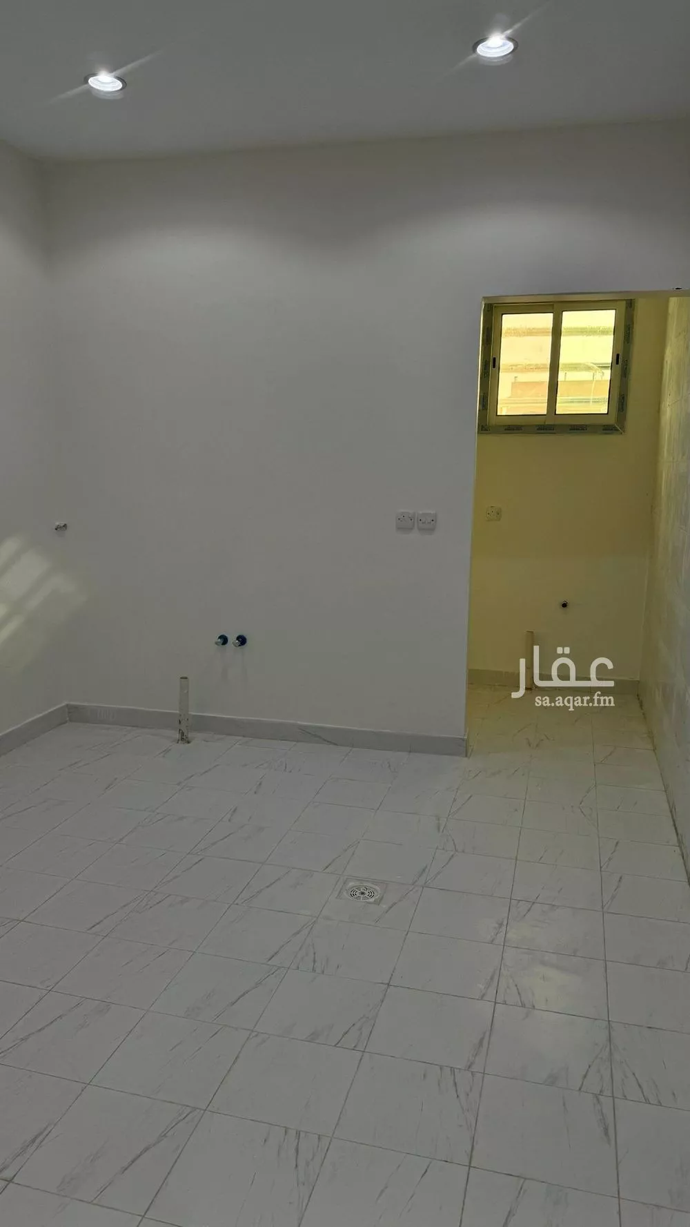 3 bedroom floor in Al Janadriyah 8