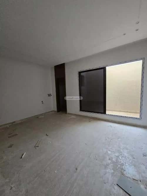 3 bedroom floor in Tuwaiq 4