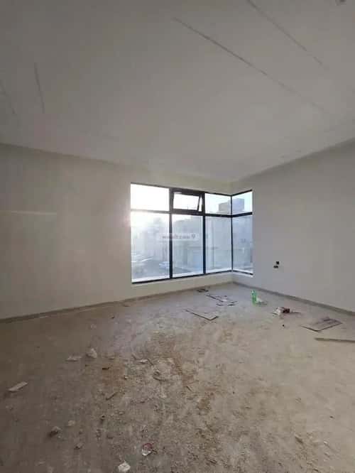 3 bedroom floor in Tuwaiq 9